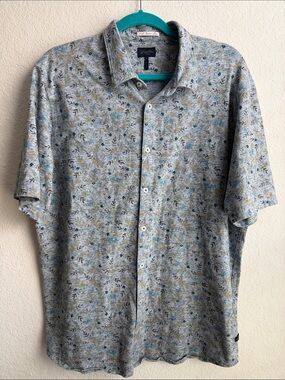 Good Man Men’s Blue Floral Short-Sleeve Button-Up Shirt